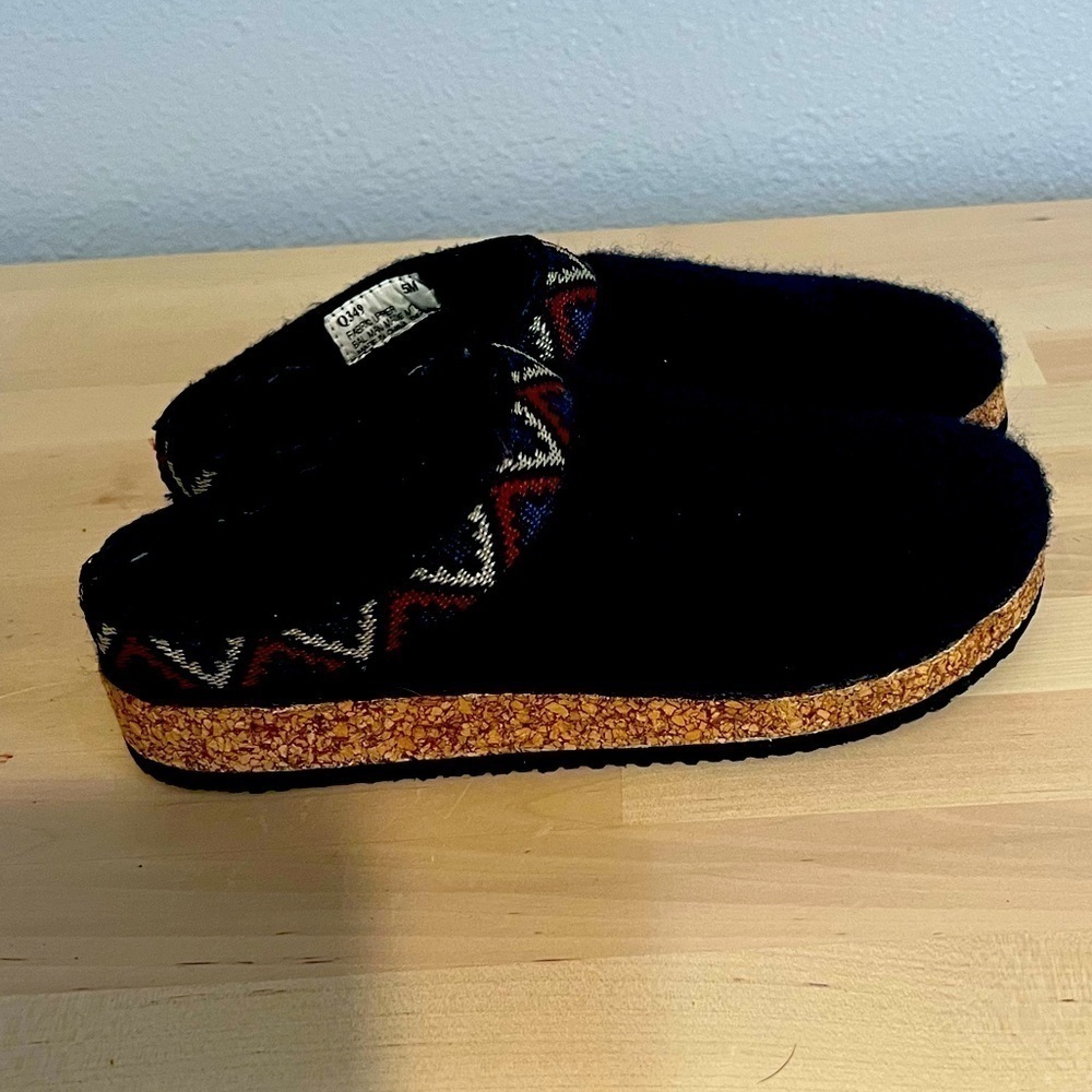 G. H. Bass & Co. Felt Cork Clogs Slip On Mules Blue Size 5